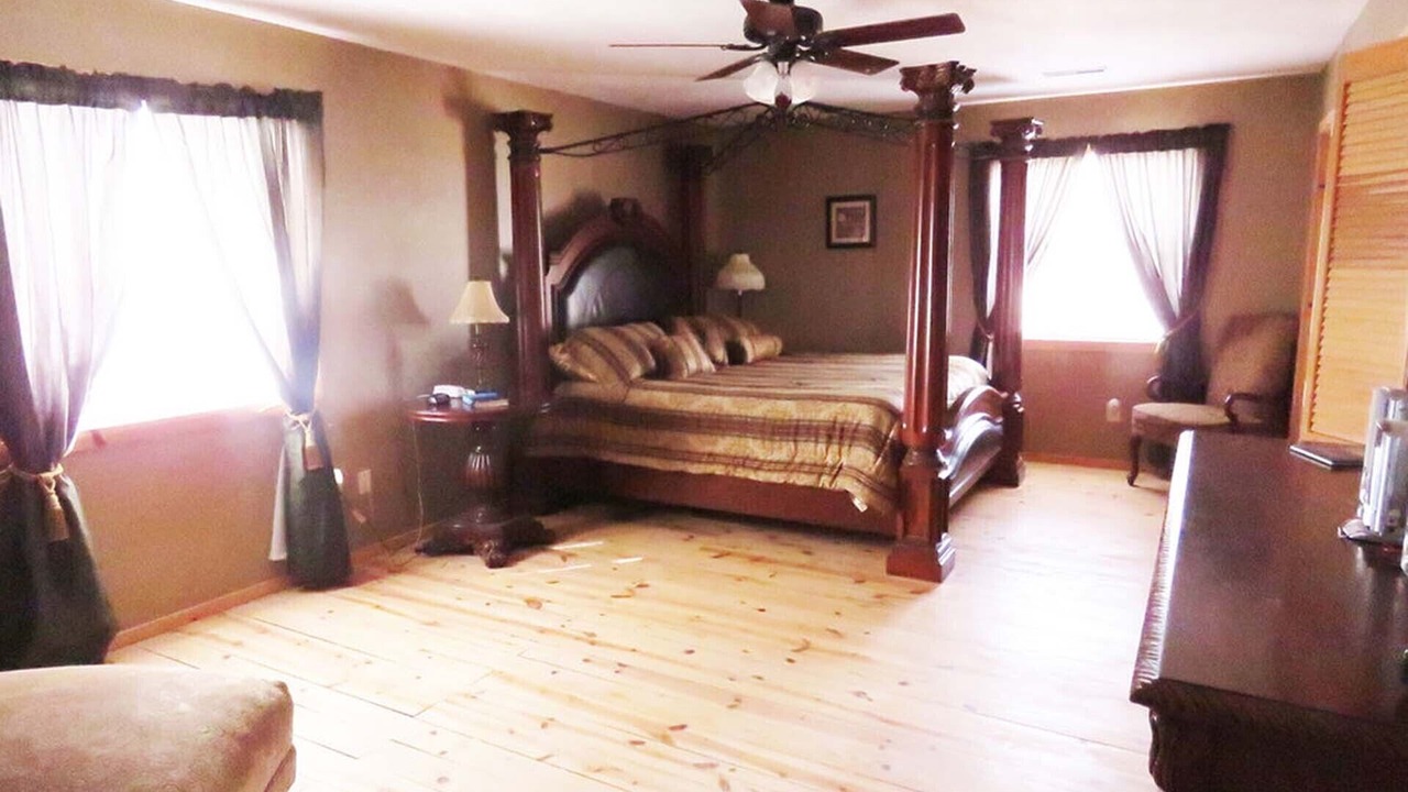 Photo of Bedroom in Jasper