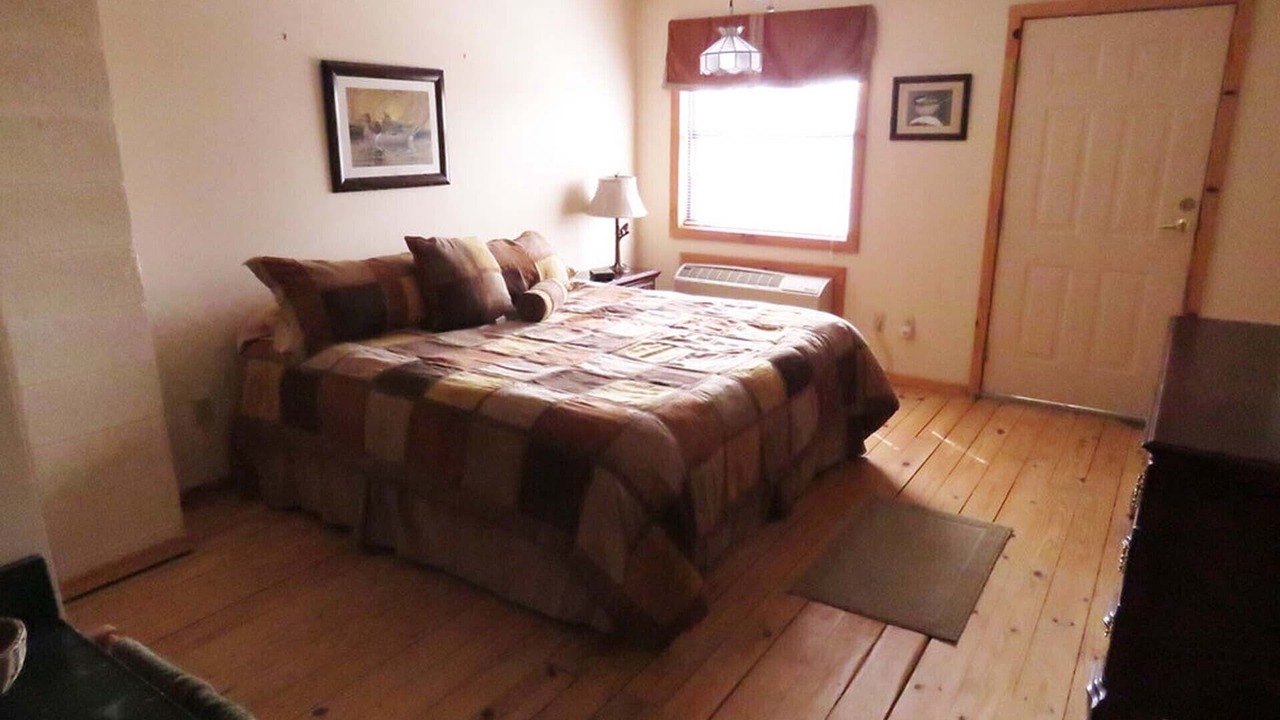 Photo of Bedroom in Jasper