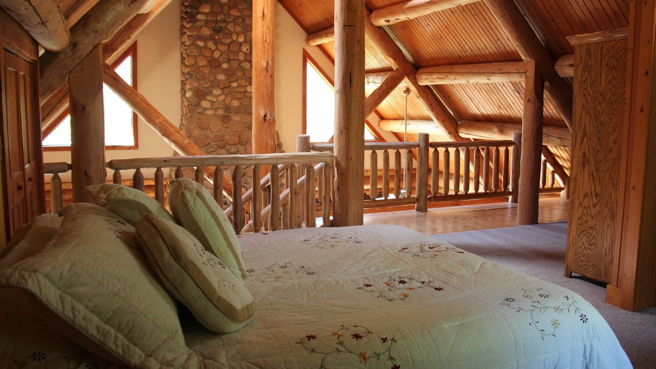 Photo of Bedroom in Amherst Junction