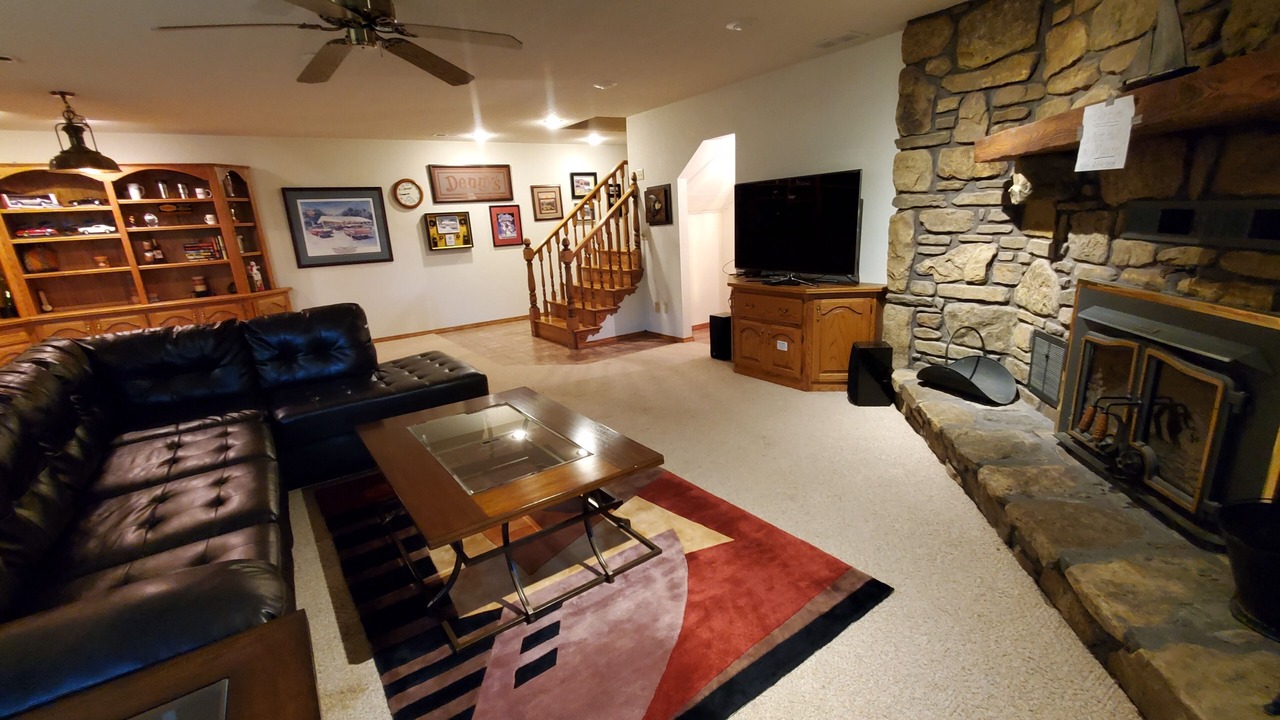 Photo of Bedroom in Beaver Shores