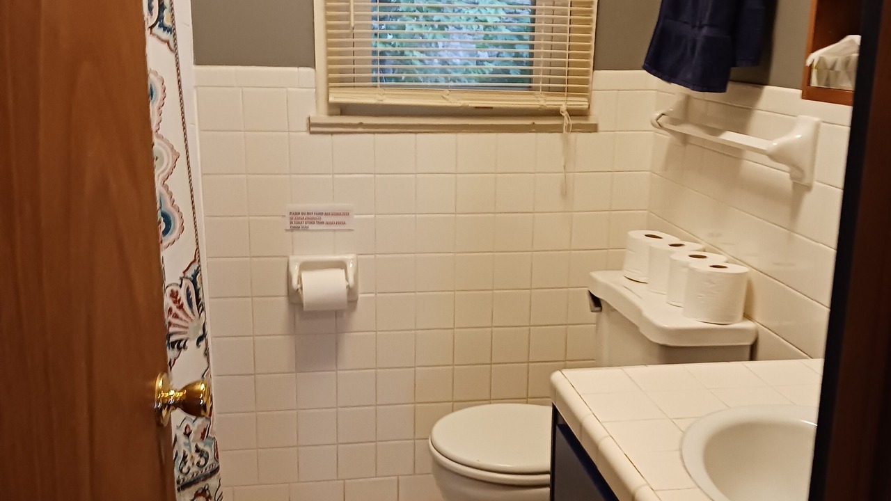 Photo of Bathroom in Stewart