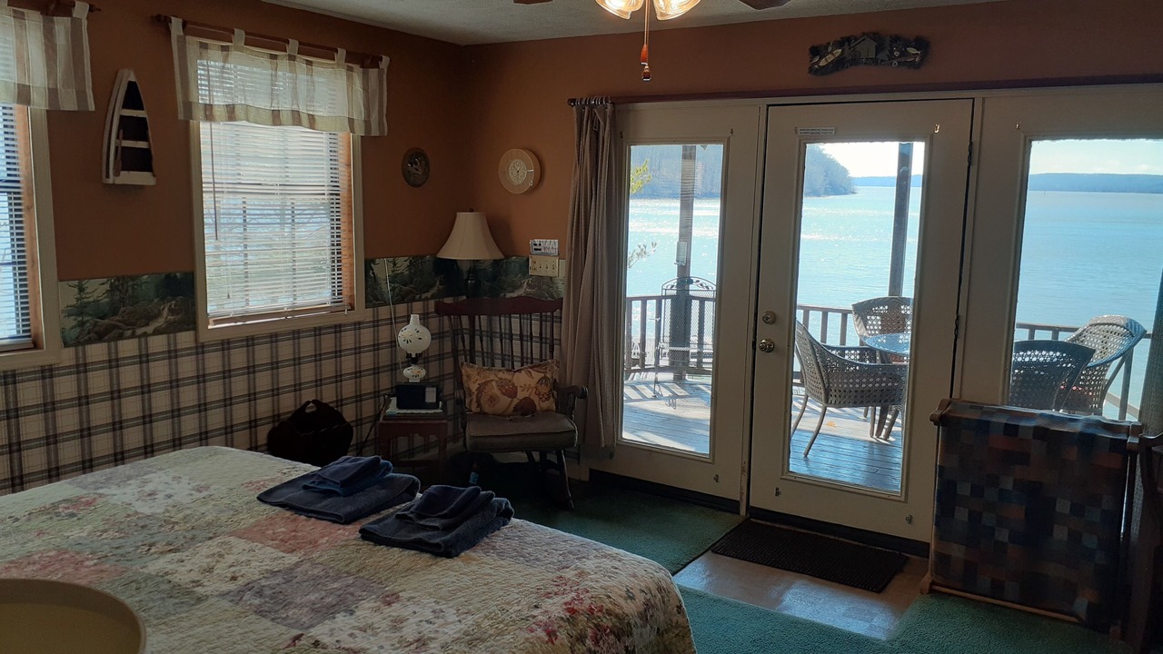 Photo of Bedroom in Stewart