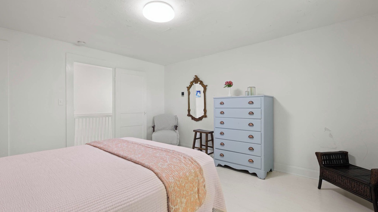 Photo of Bedroom in Owensboro