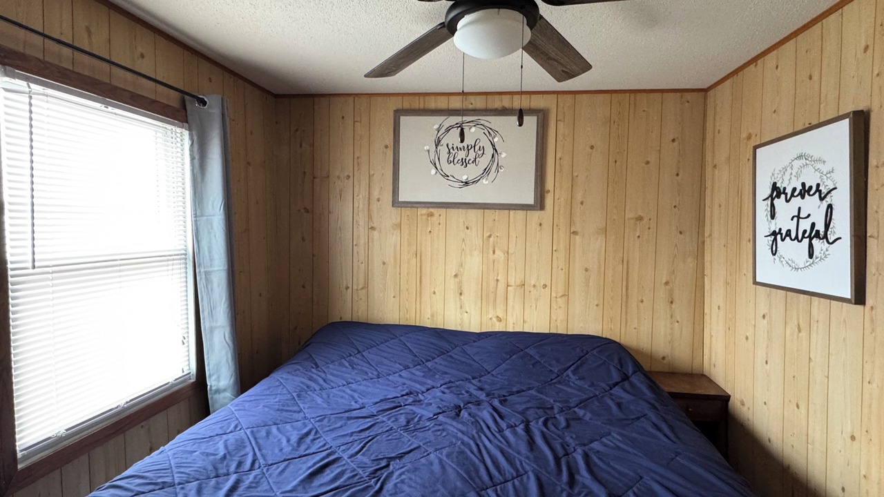 Photo of Bedroom in Shell Lake