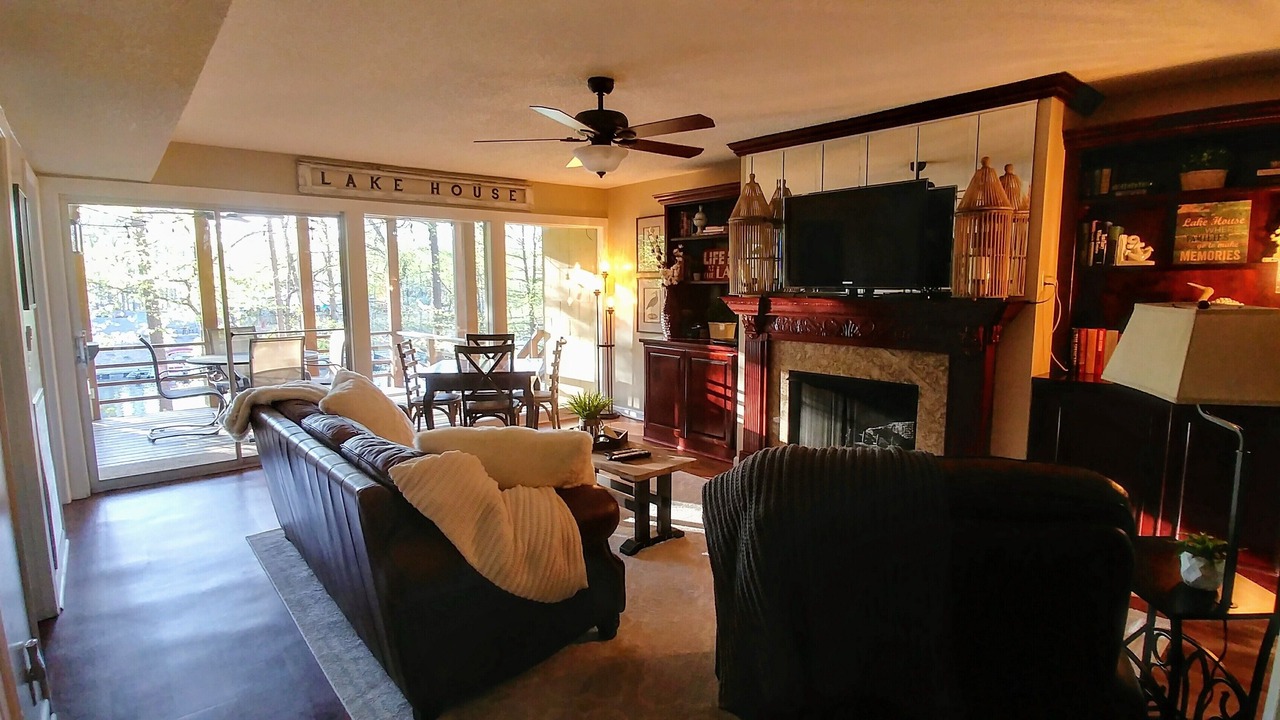 Photo of Livingroom in Hot Springs Village