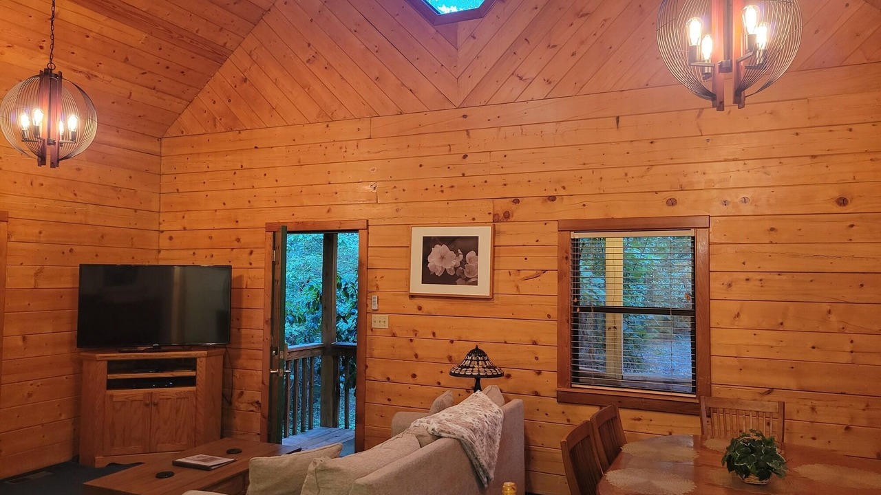 Photo of Bedroom in Eureka Springs