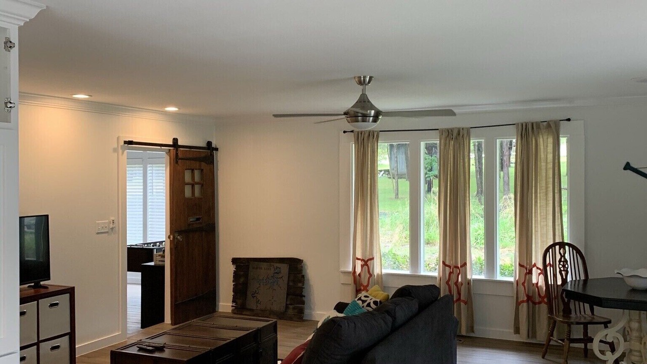 Photo of Livingroom in Rogers