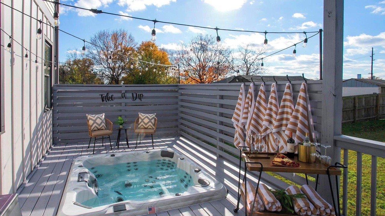 Photo of Others in Shelby Hills