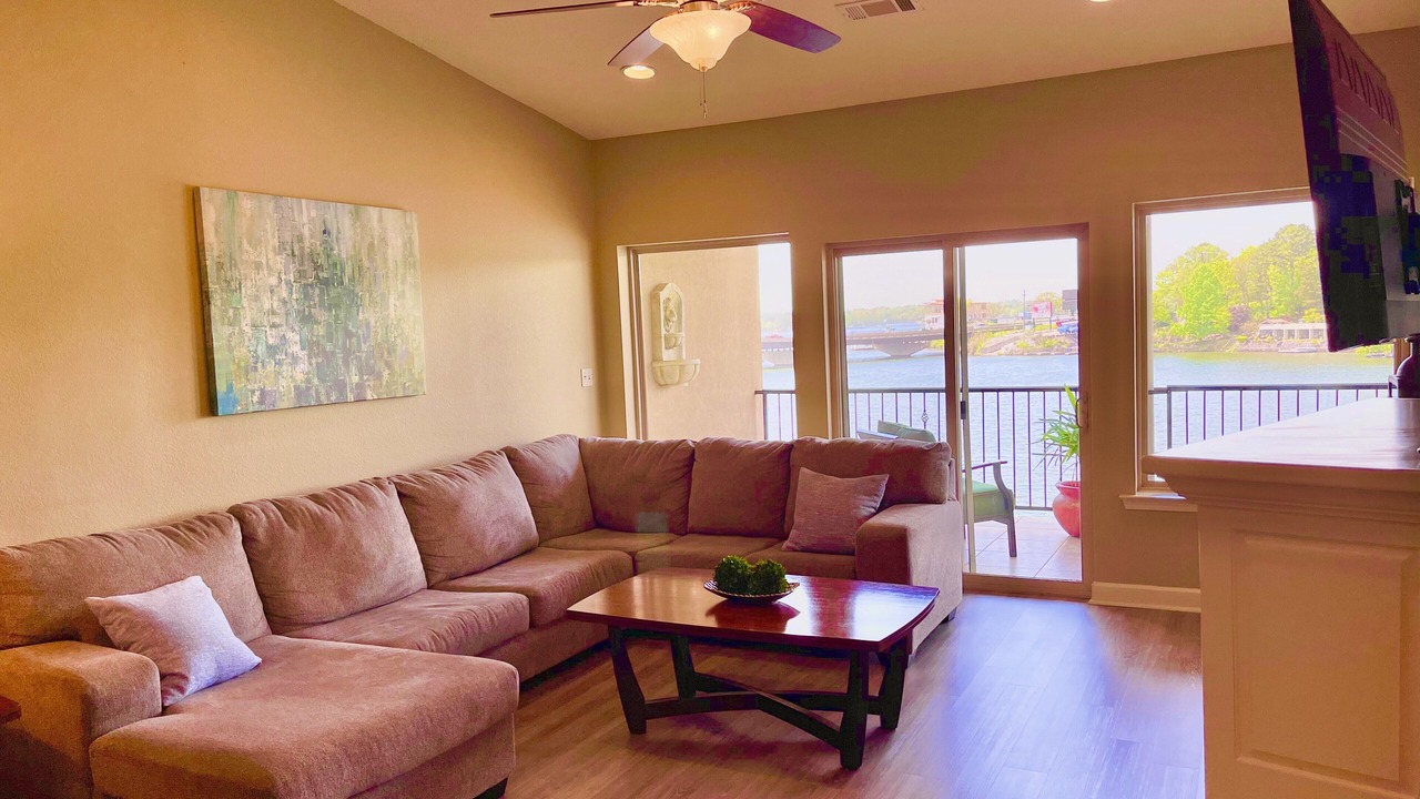 Photo of Patio Balcony in Lake Hamilton