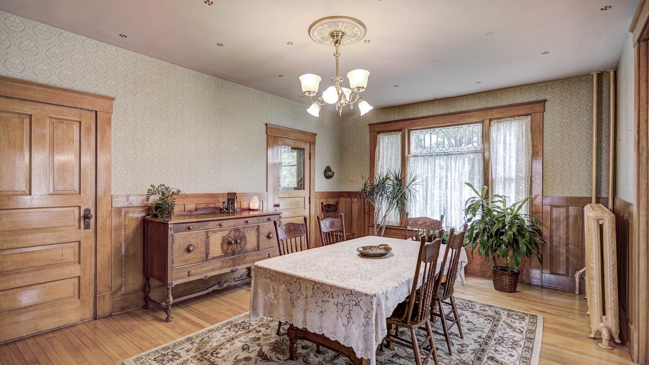 Photo of Livingroom in Eau Claire