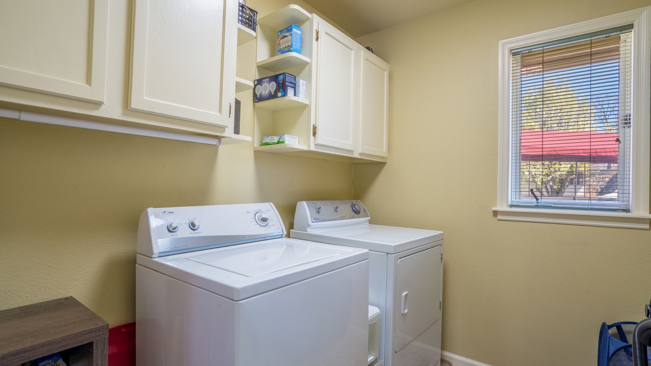 Photo of Bedroom in Lake Hamilton