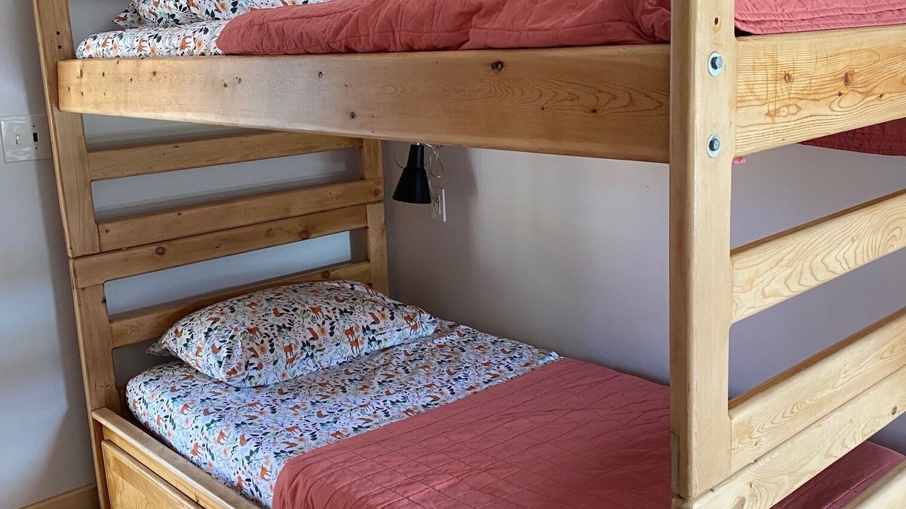 Photo of Bedroom in Healy