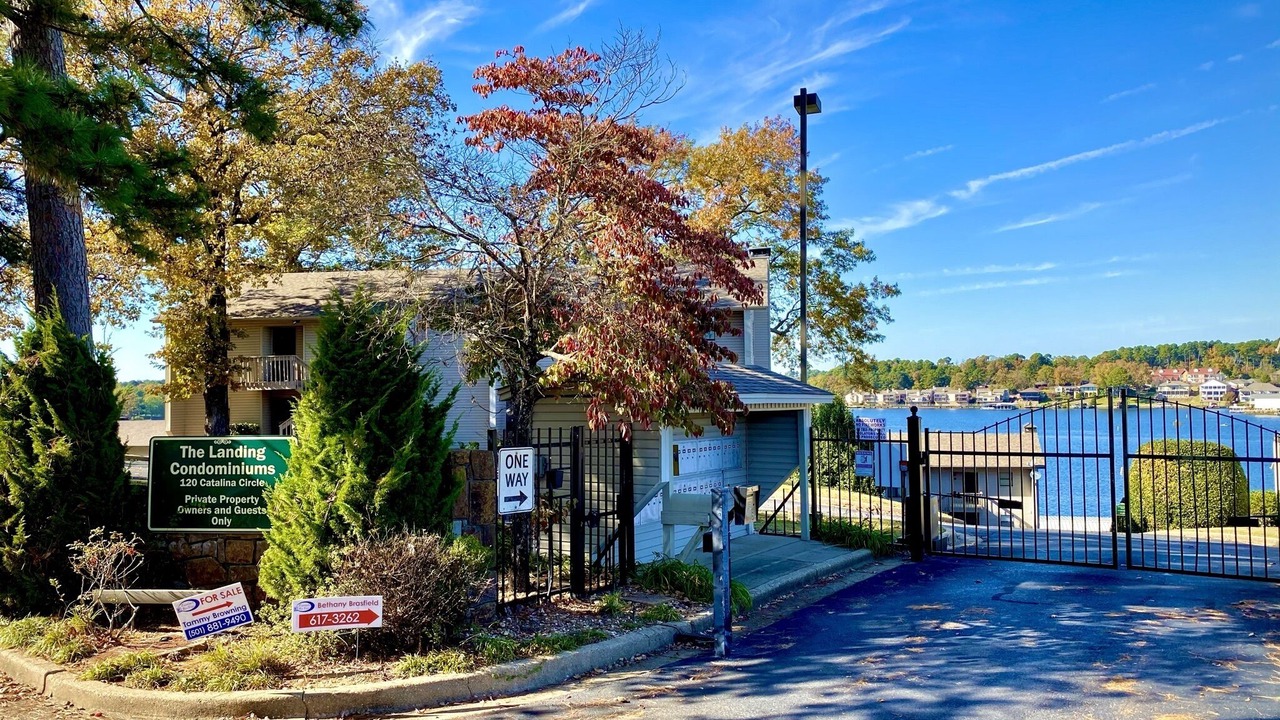 Photo of Outdoor in Lake Hamilton