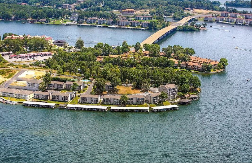 Photo of Outdoor in Lake Hamilton