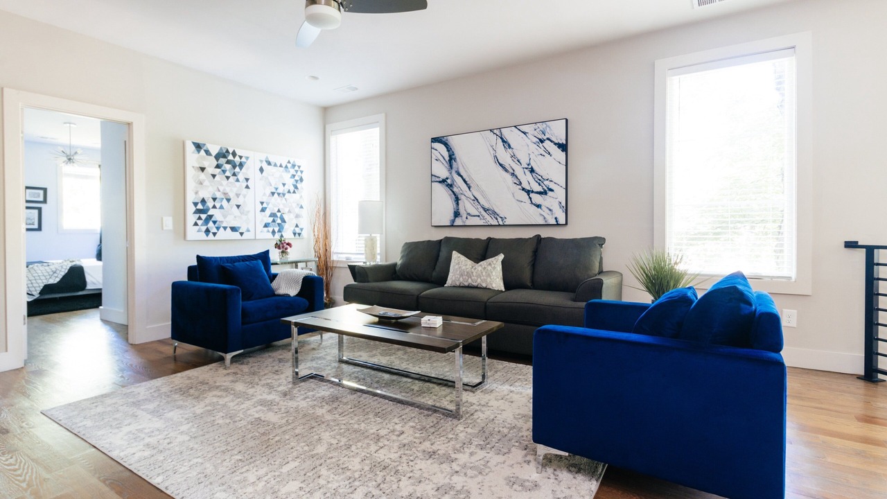 Photo of Livingroom in Melrose