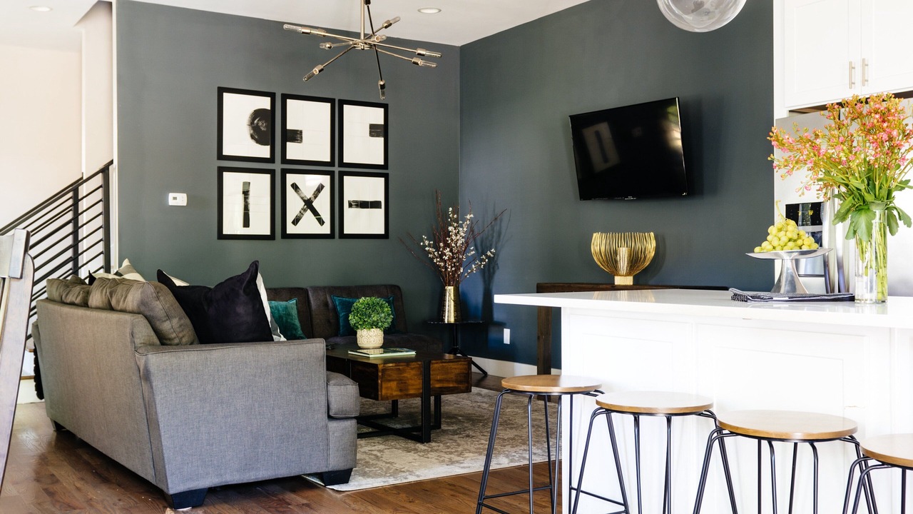 Photo of Livingroom in Melrose