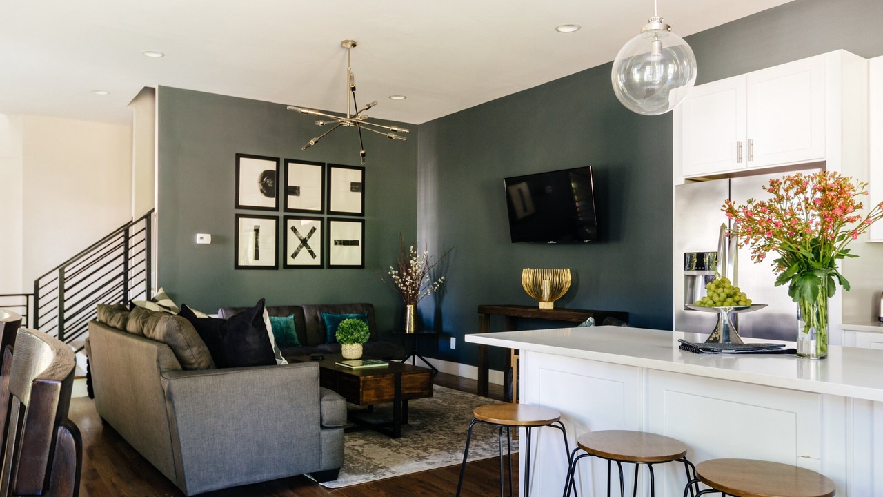 Photo of Livingroom in Melrose
