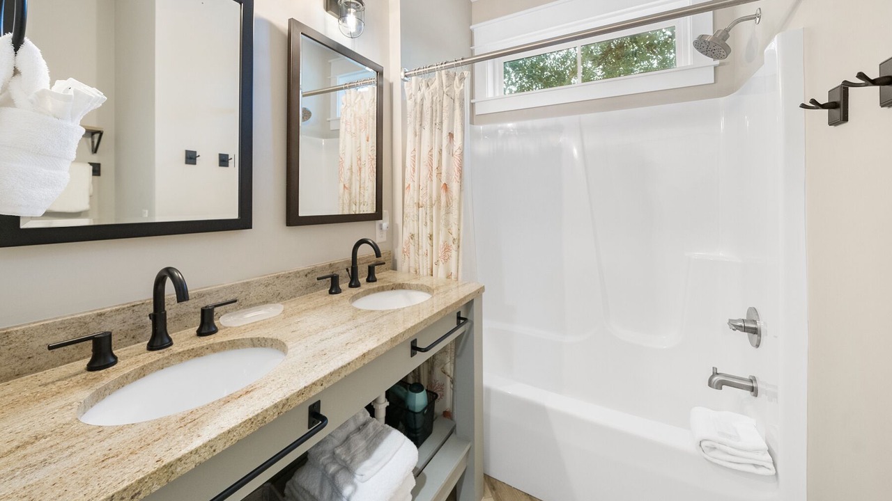 Photo of Bathroom in Bid-a-wee Beach
