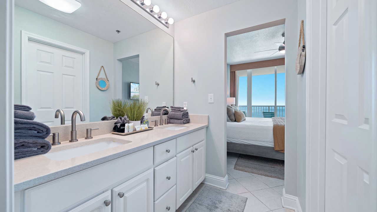 Photo of Bathroom in Gulf Shores