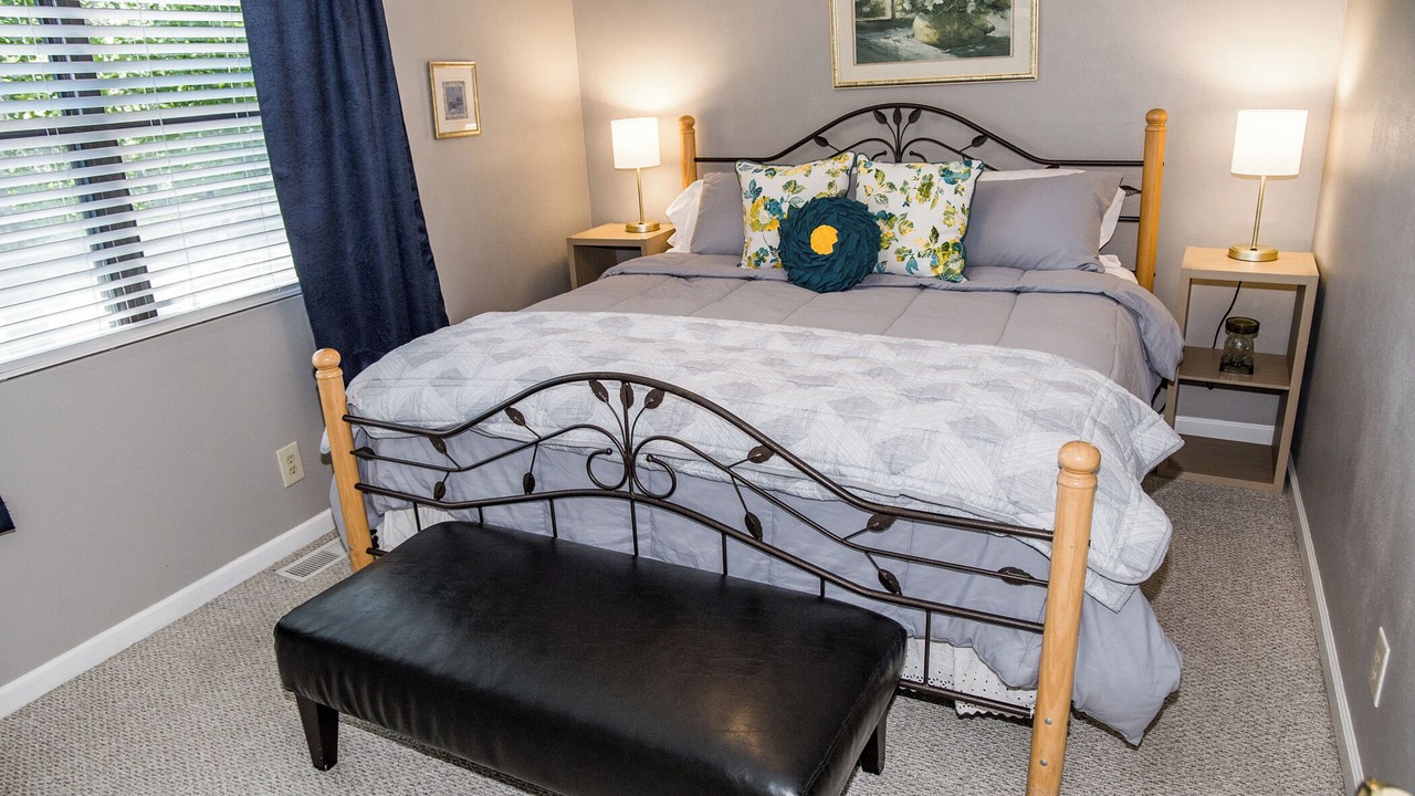Photo of Bedroom in Fairfield Glade