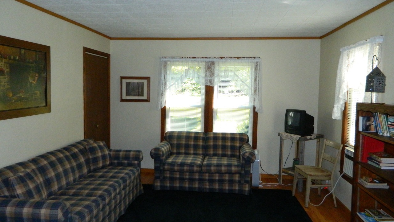 Photo of Livingroom in Ontario