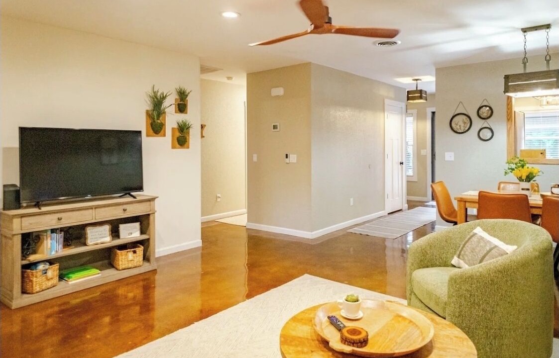 Photo of Livingroom in Bella Vista
