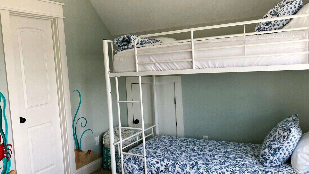 Photo of Bedroom in Ocracoke