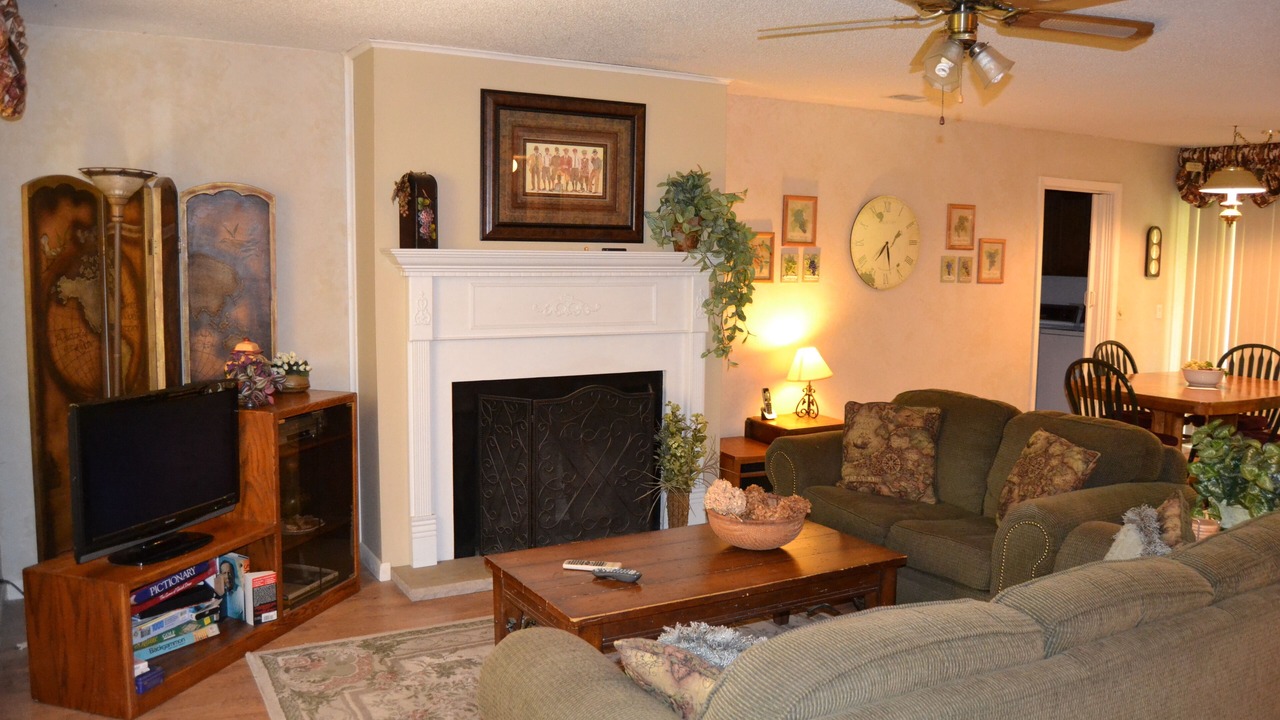 Photo of Bedroom in Hot Springs Village