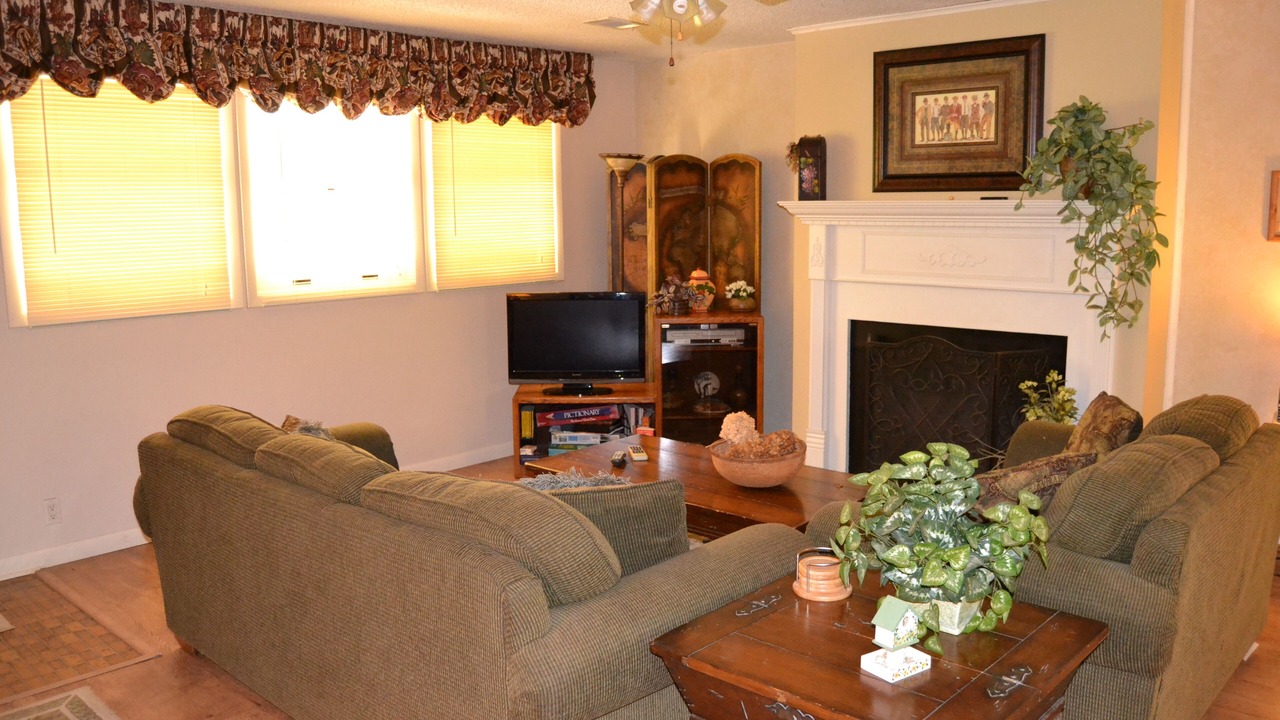 Photo of Bedroom in Hot Springs Village
