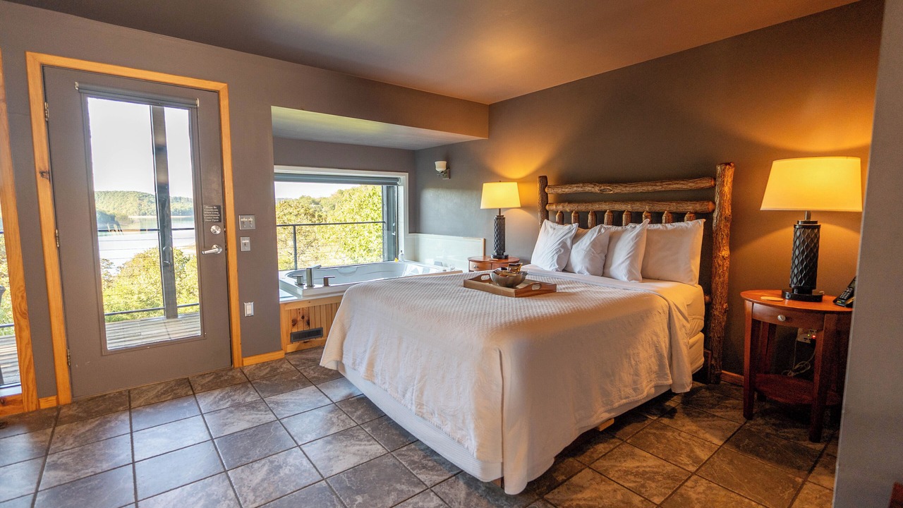 Photo of Bedroom in Sylvan Shores