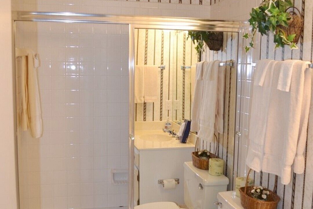 Photo of Bathroom in Hot Springs Village