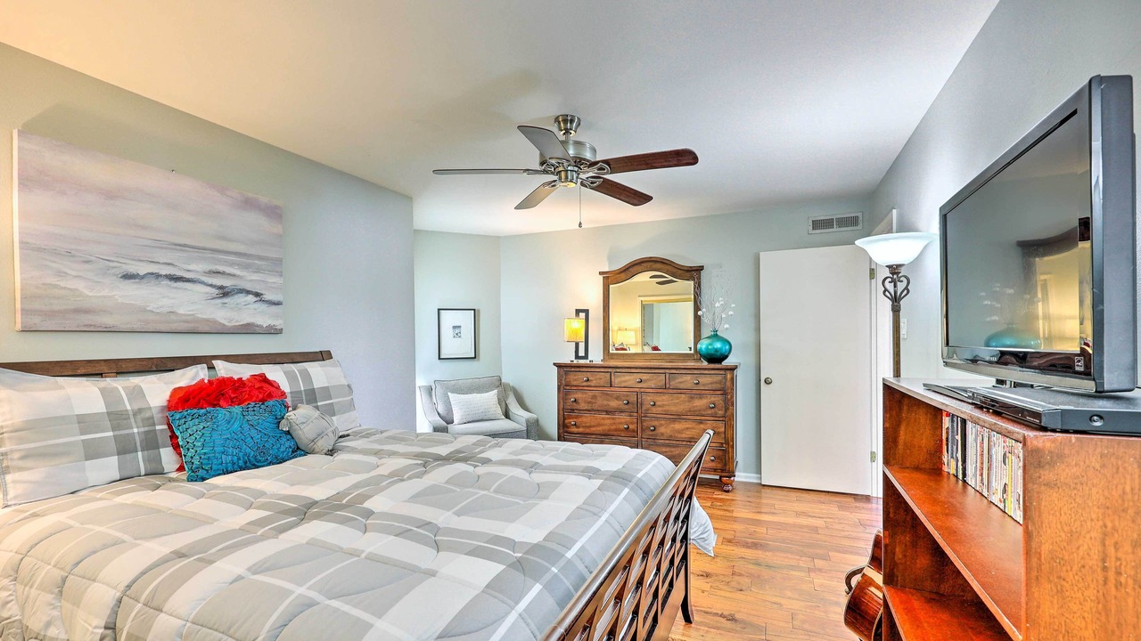Photo of Bedroom in Lake Hamilton