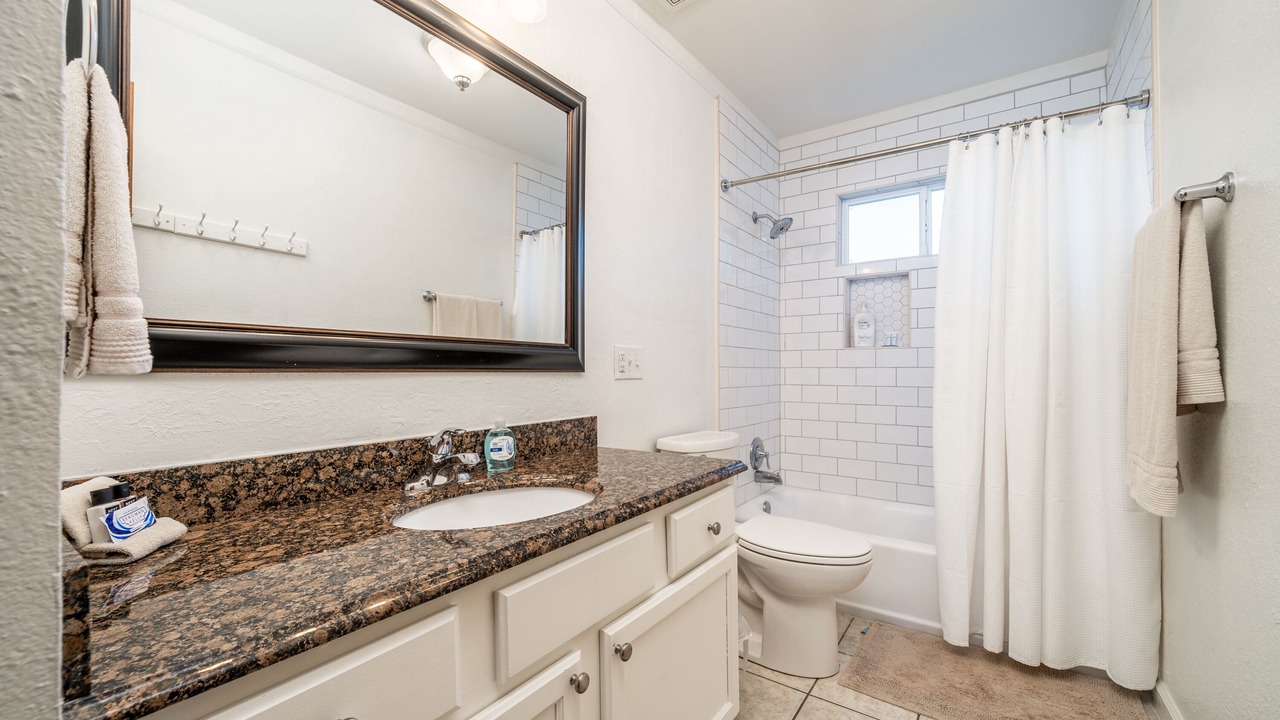 Photo of Bathroom in Lake Hamilton