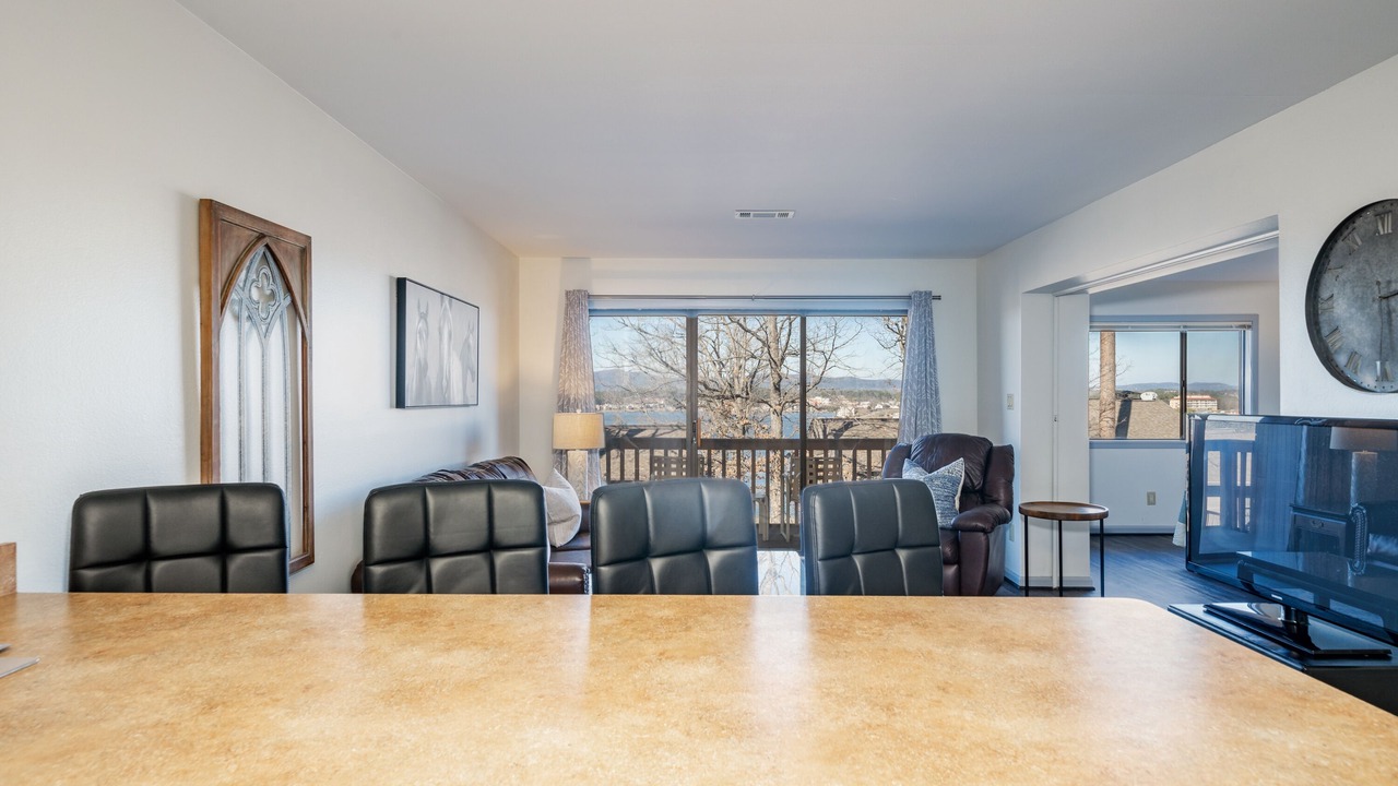 Photo of Livingroom in Lake Hamilton