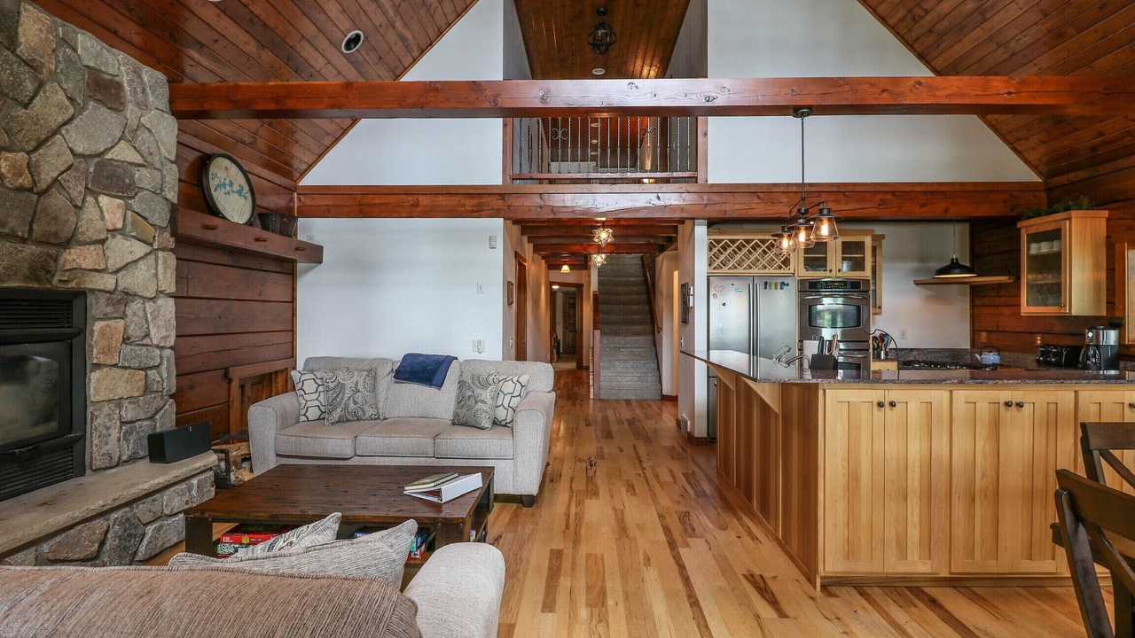 Photo of Livingroom in King