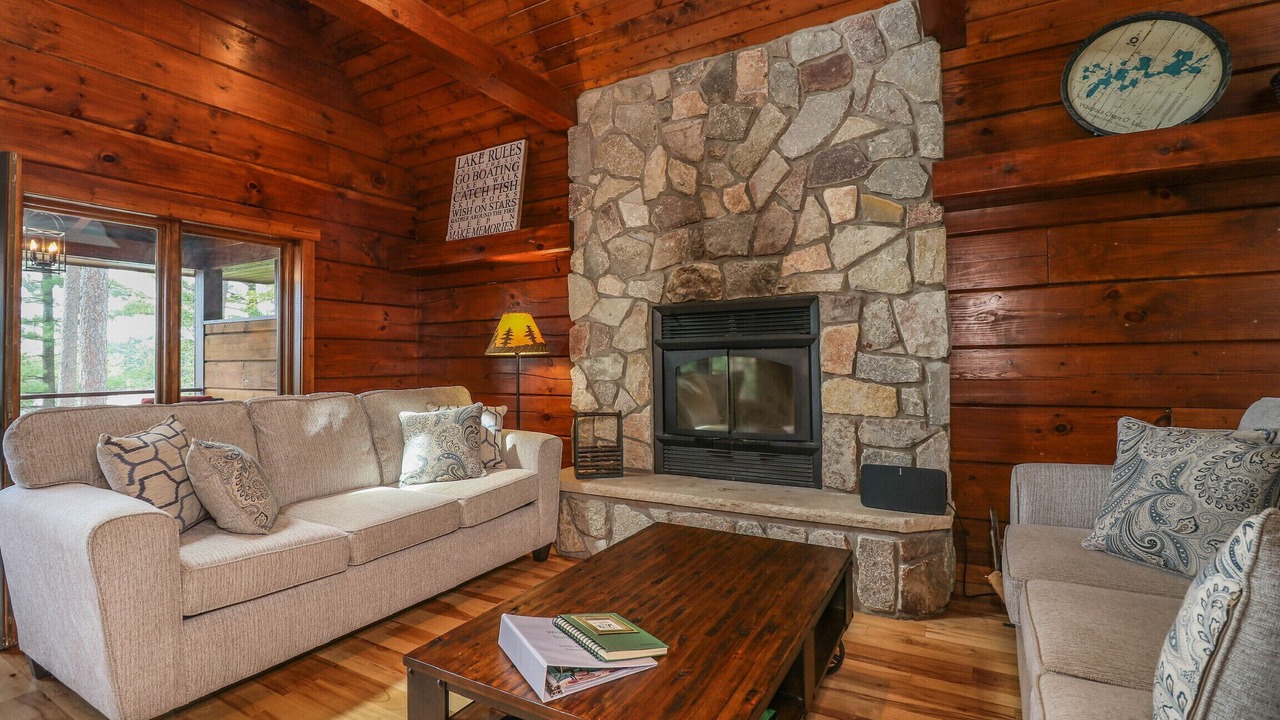 Photo of Livingroom in King