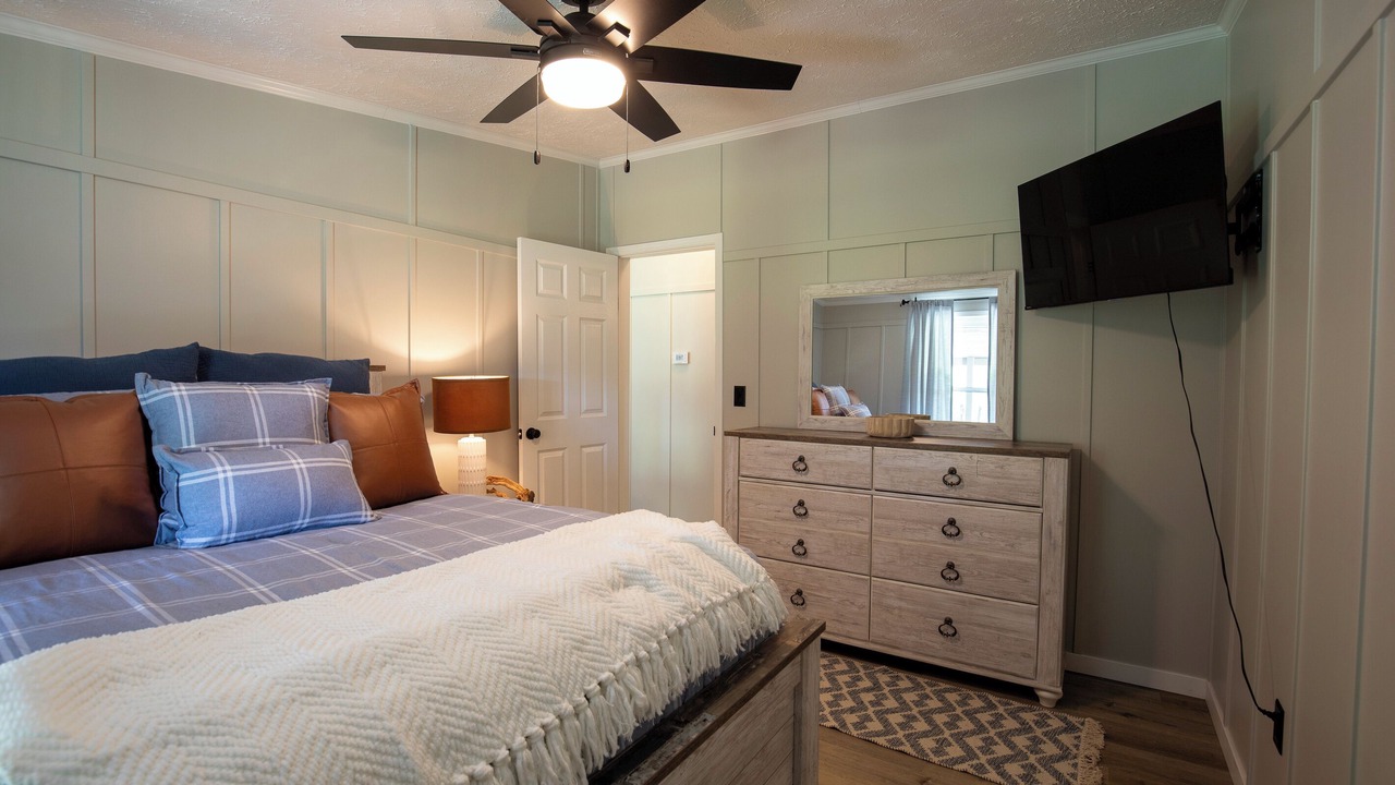 Photo of Bedroom in Murphysboro