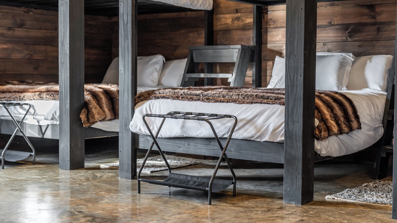 Photo of Bedroom in Toone