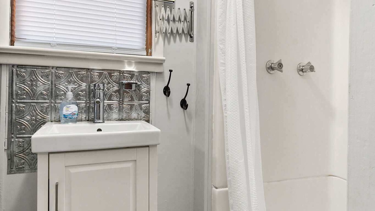 Photo of Bathroom in Jenkins