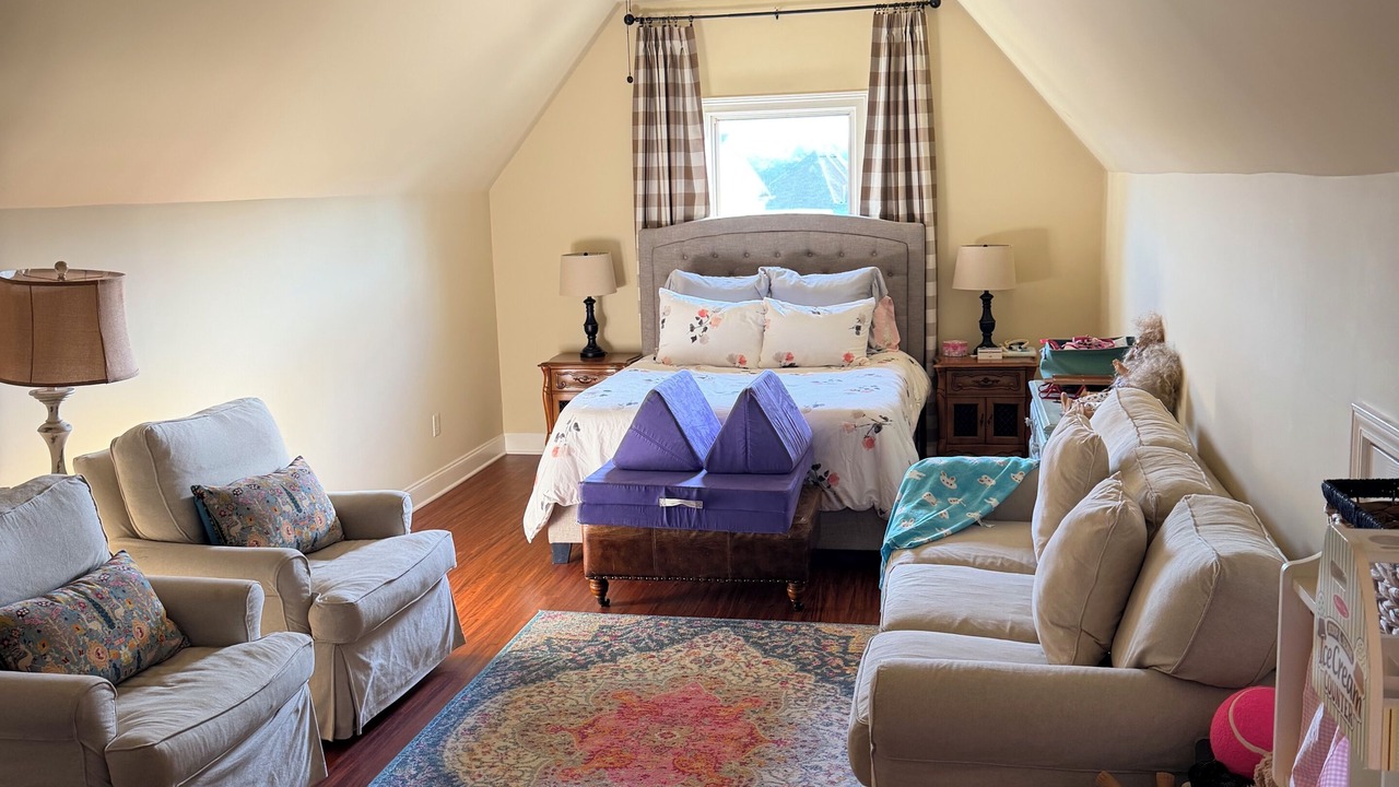 Photo of Bedroom in Country Club