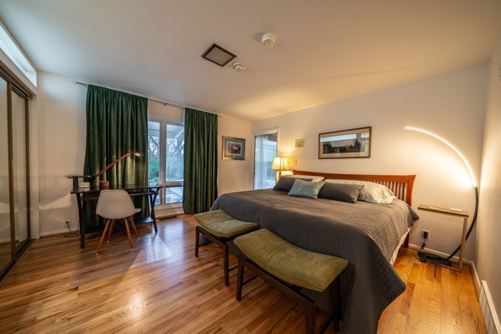 Photo of Bedroom in South Kansas City