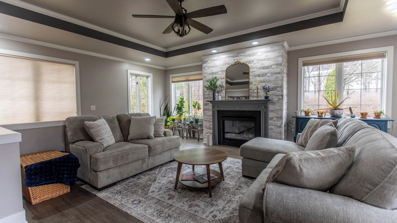Photo of Livingroom in Spring Green