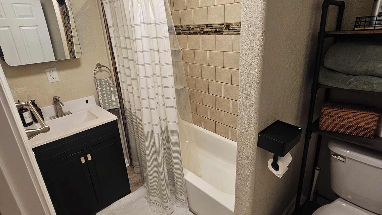 Photo of Bathroom in Gashland