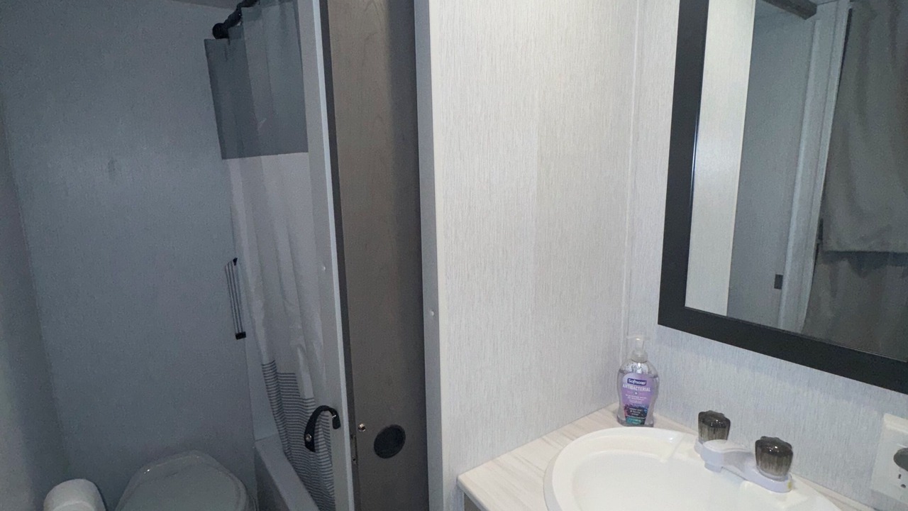 Photo of Bathroom in Decaturville