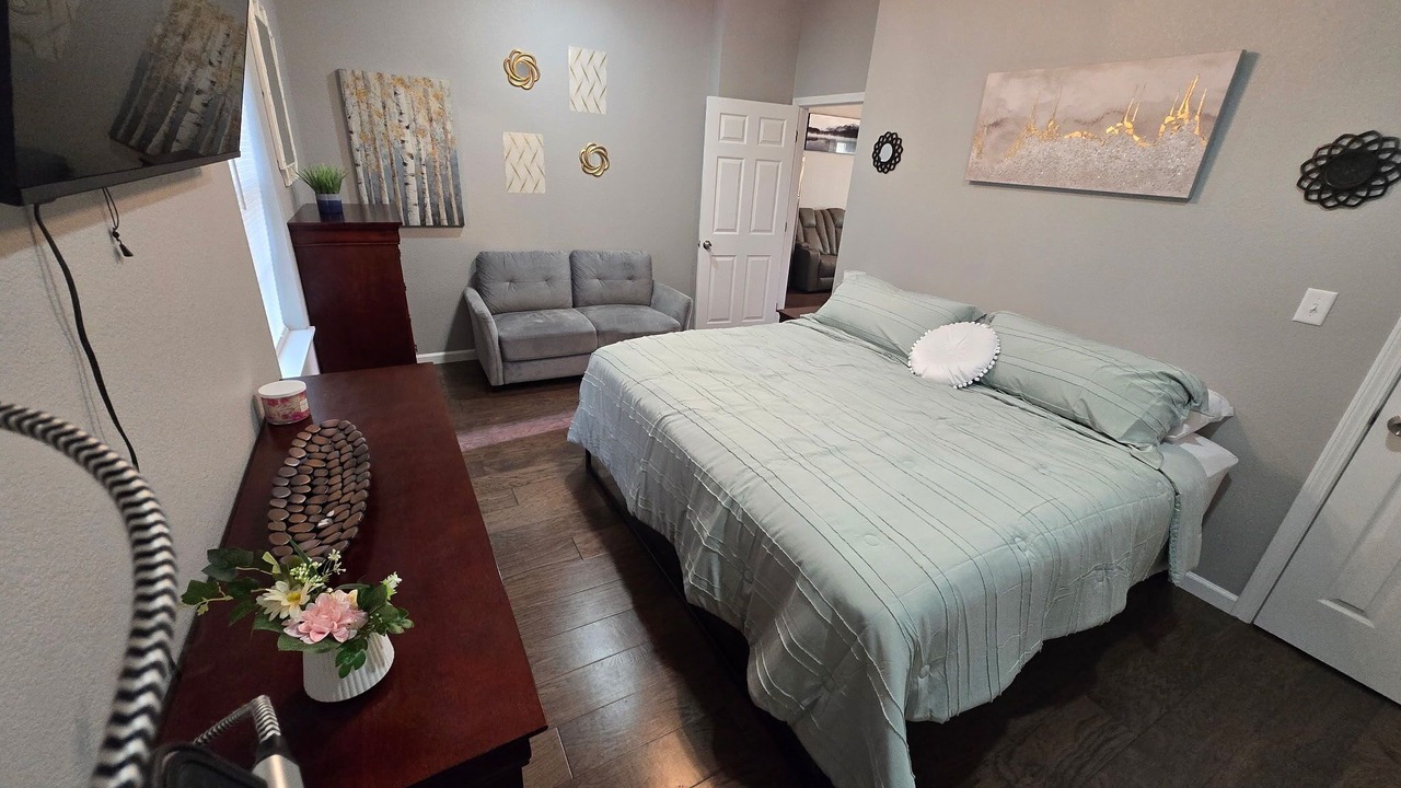 Photo of Bedroom in Uniontown