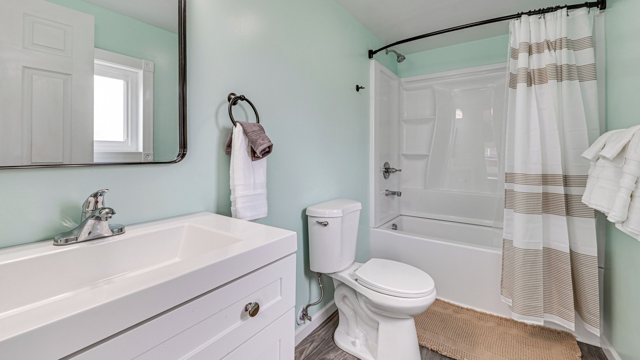Photo of Bathroom in Horse Cave