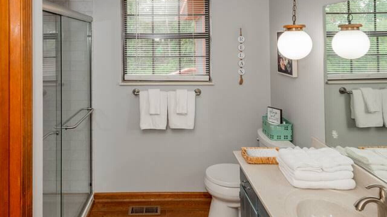 Photo of Bathroom in Eagleton Village