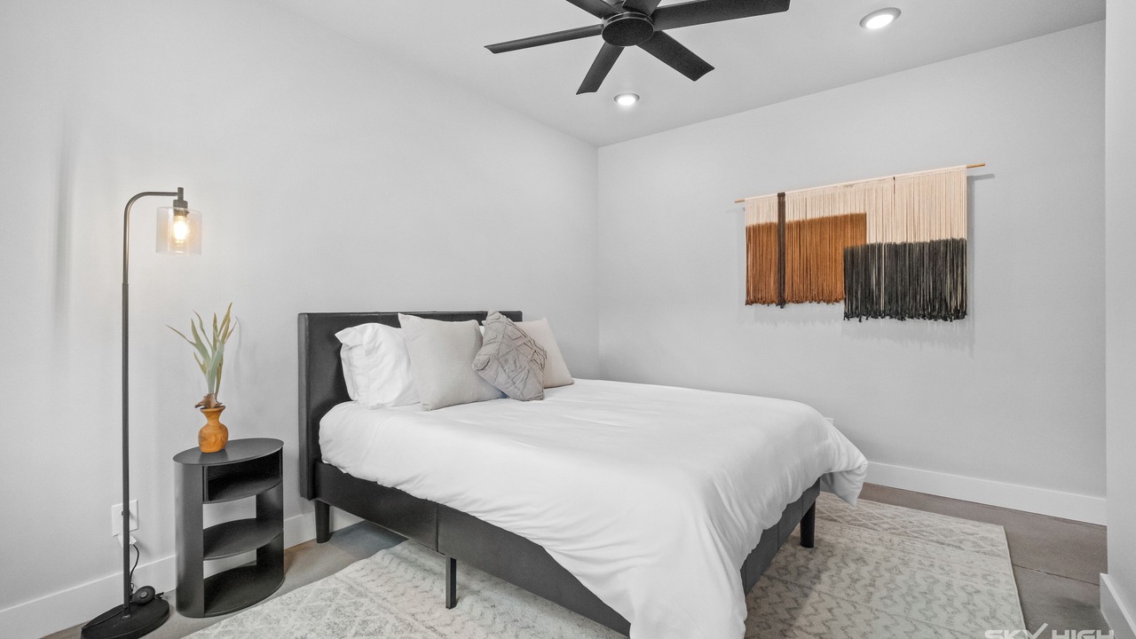Photo of Bedroom in Rogers
