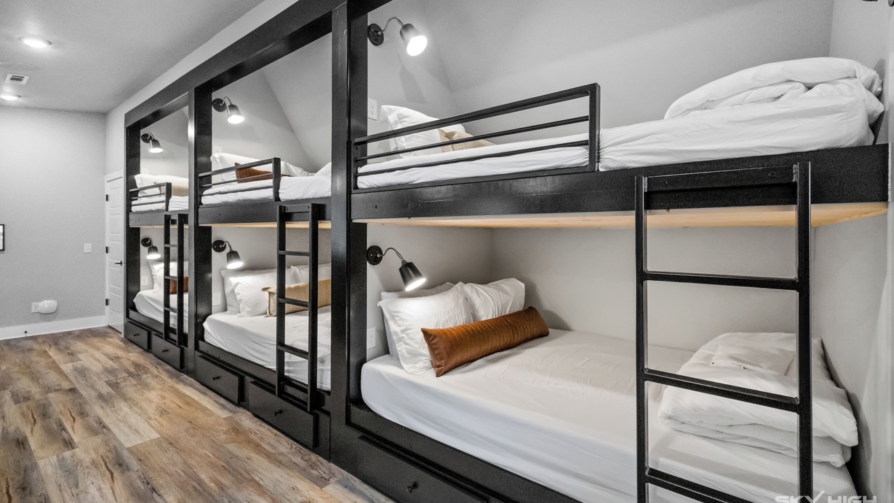 Photo of Bedroom in Rogers