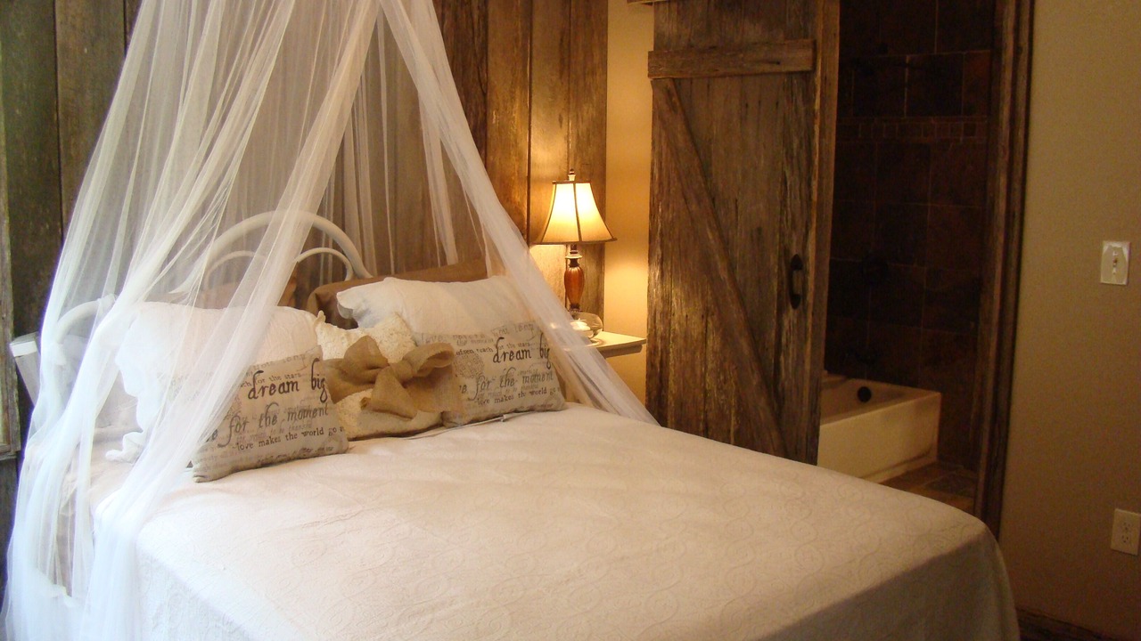 Photo of Bedroom in Maryville